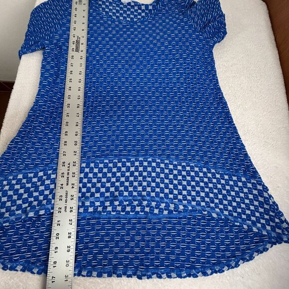 CMC Women’s Blue White Textured Knit Tunic Top Large 3/4 Sleeve High-Low Hem - Picture 7 of 7